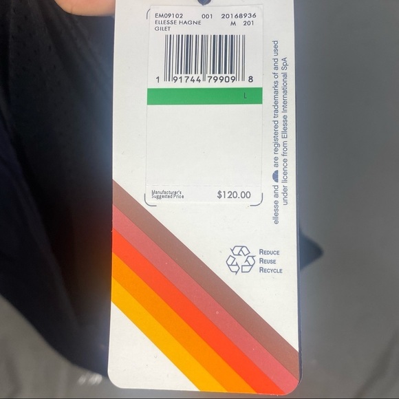 Ellesse vintage retro vest
Water resistant - Picture 5 of 5